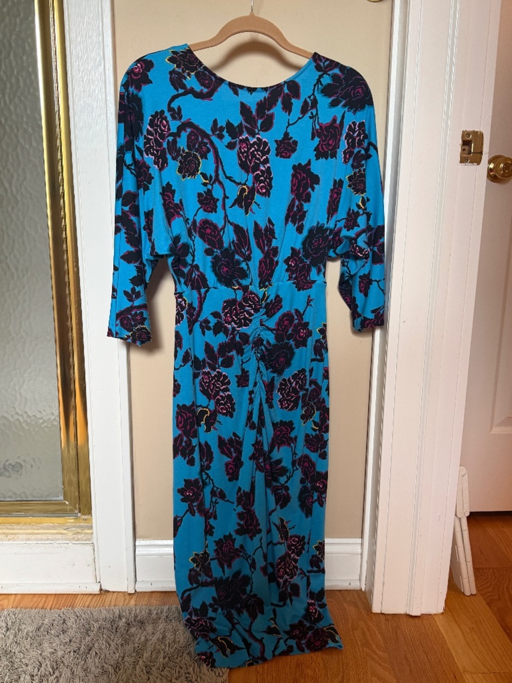 Floral Diane von Furstenberg dress- like new !